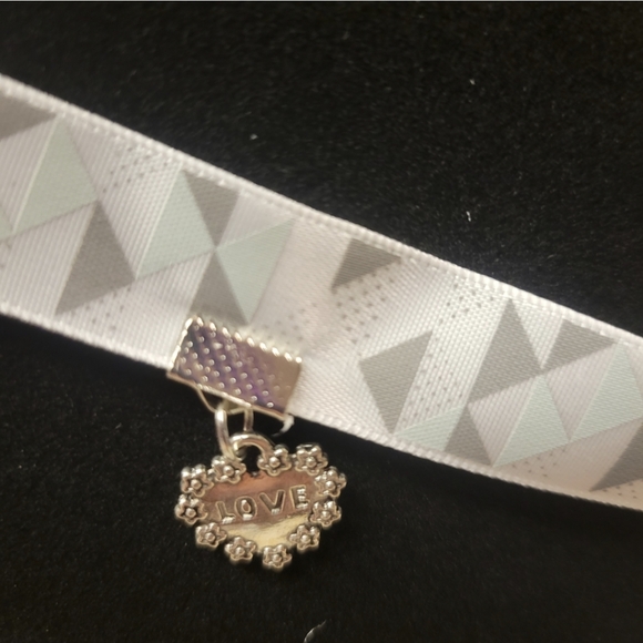 Silver, Gray, and White Choker Necklace with a Love Heart Charm - Picture 6 of 8